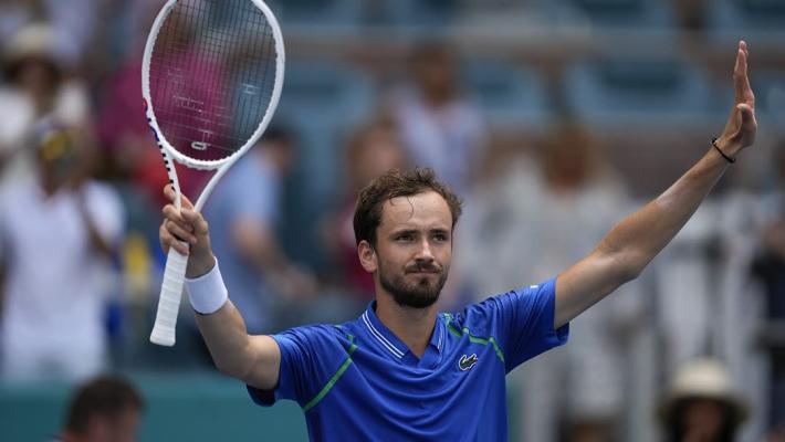 球迷对于亚 球迷对于亚