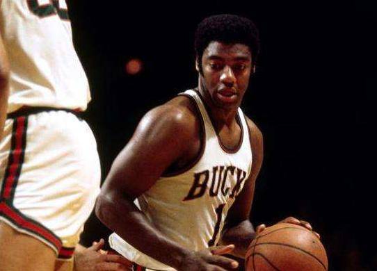 成为焦点 成为焦点