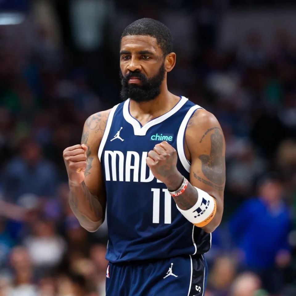 仅3人场均 仅3人场均